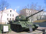 Знаменитый танк Т-34. Калашников-броневик?
