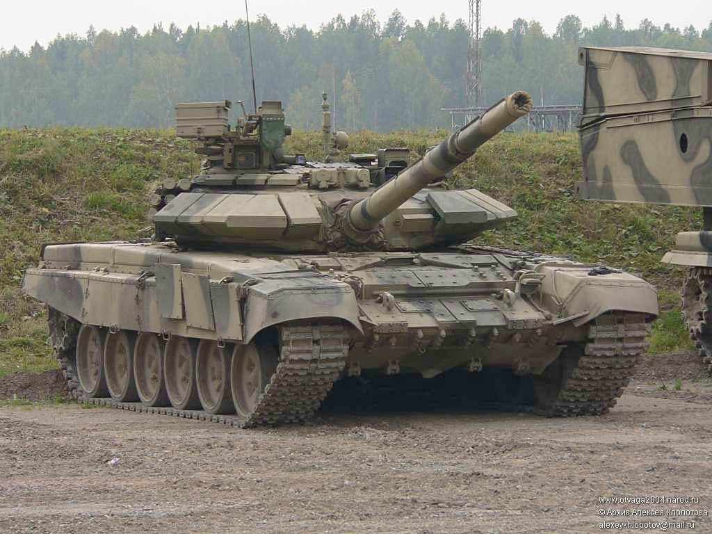 Танк Т-90.  фото. Сухопутные войска России. 