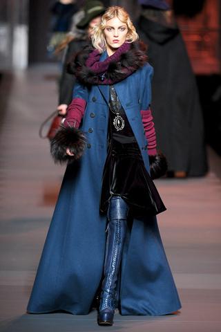 Christian Dior �� ��������� ������ ���� ����. John Galliano ���� �������. 